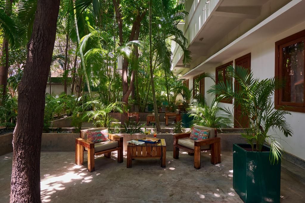 The Kabiki Hotell Phnom Penh Exteriör bild